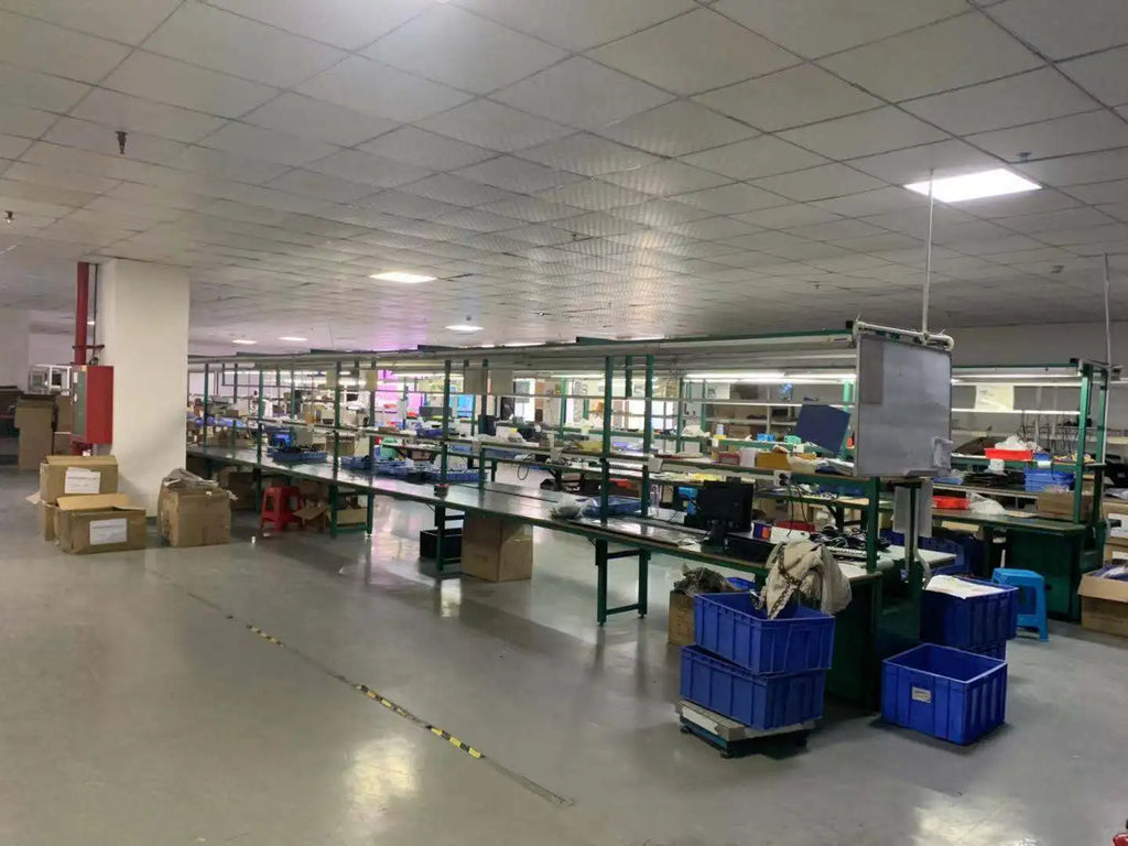 Power Strip Surge Protector Outlets Extender with Wireless Charger 6 Outlets 4 USB Tower Power Strip Flat Plug for Home/Office